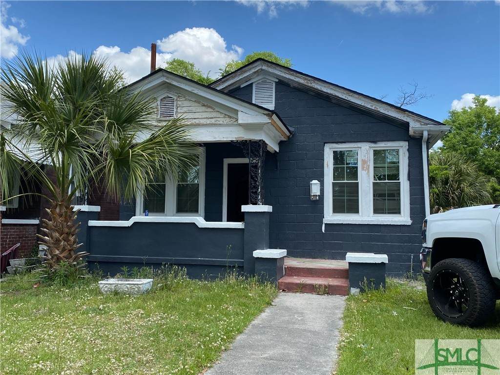 904 41st Street - Photo 1