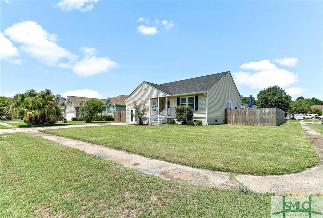 163 Stockbridge Drive - Photo 1
