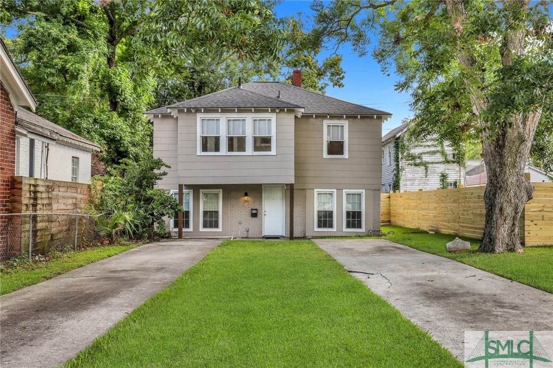 916 35th Street - Photo 1
