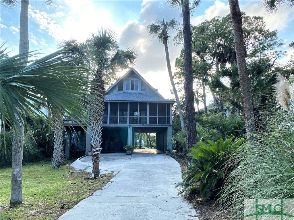 813 Jones Avenue - Photo 1