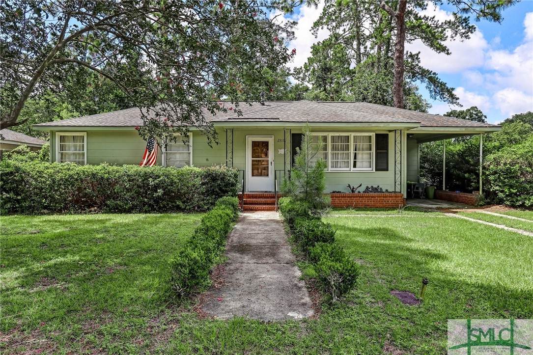 2319 Toussaint Avenue - Photo 1