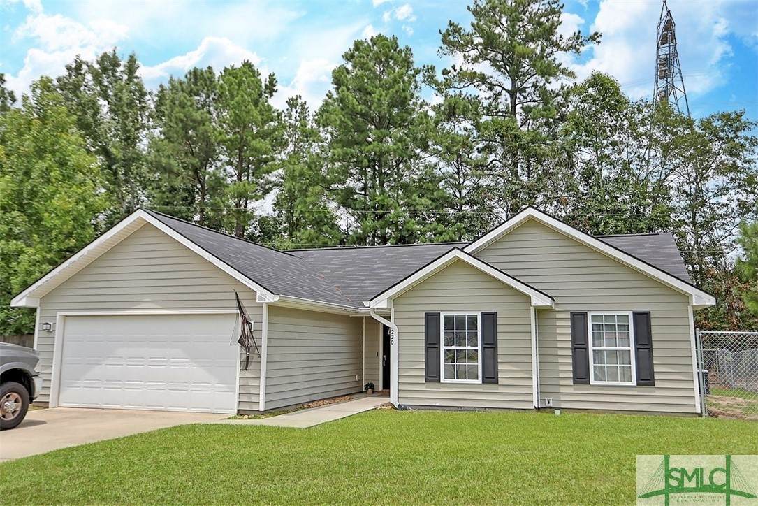 220 Oakwood Court - Photo 1