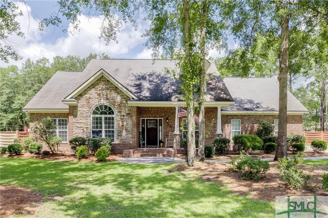306 Westminster Drive - Photo 1