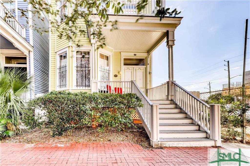 315 Hall Street - Photo 1