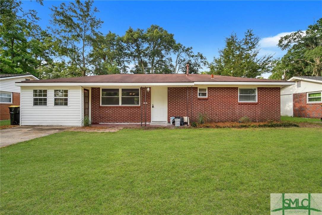 203 Welwood Drive - Photo 1