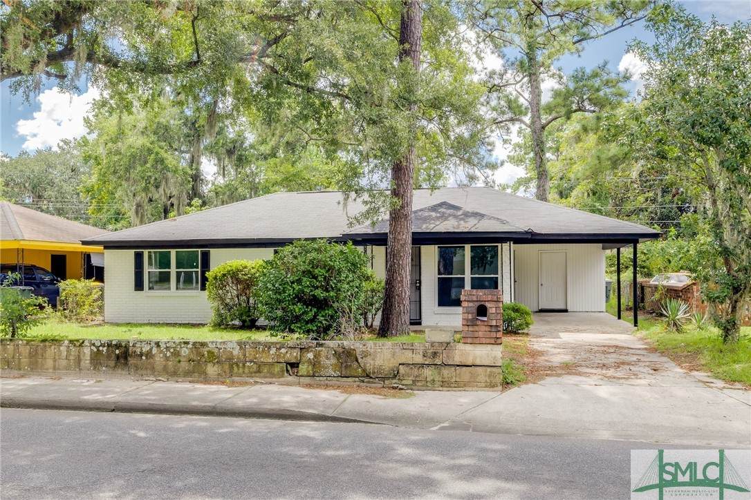 925 Staley Avenue - Photo 1