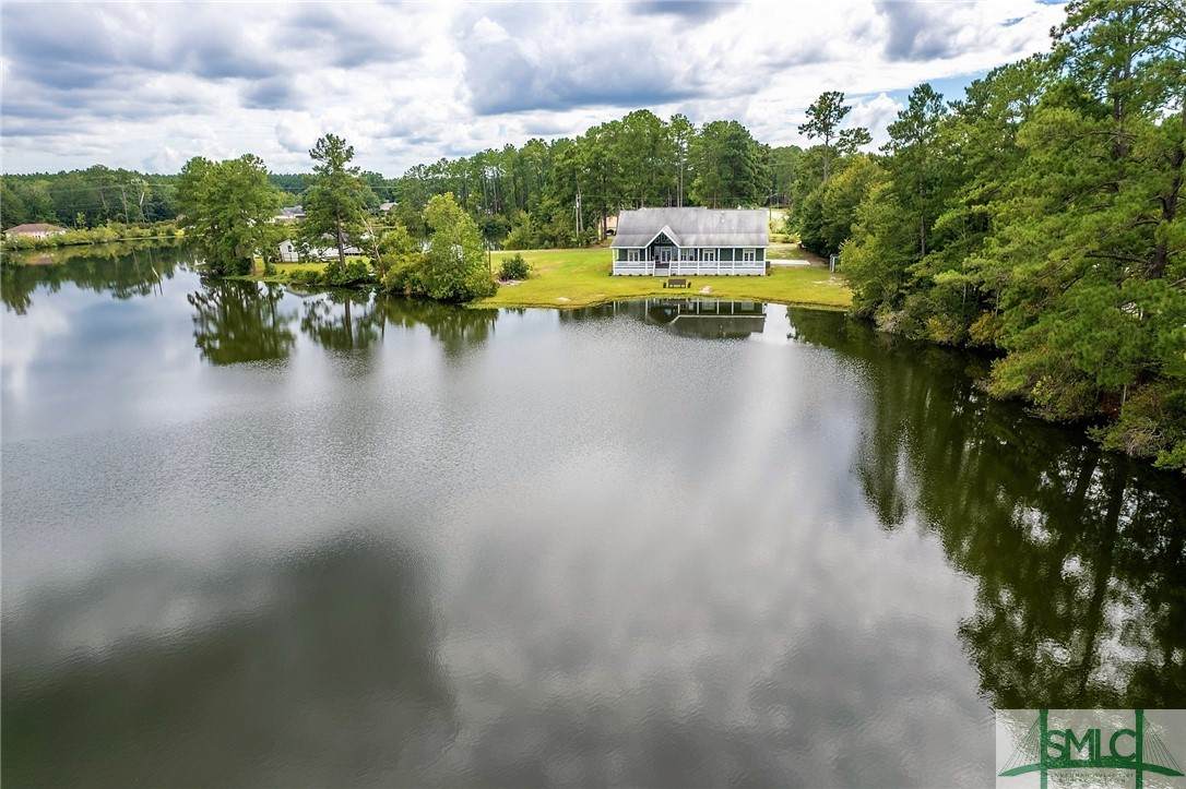 439 Old River Road - Photo 1