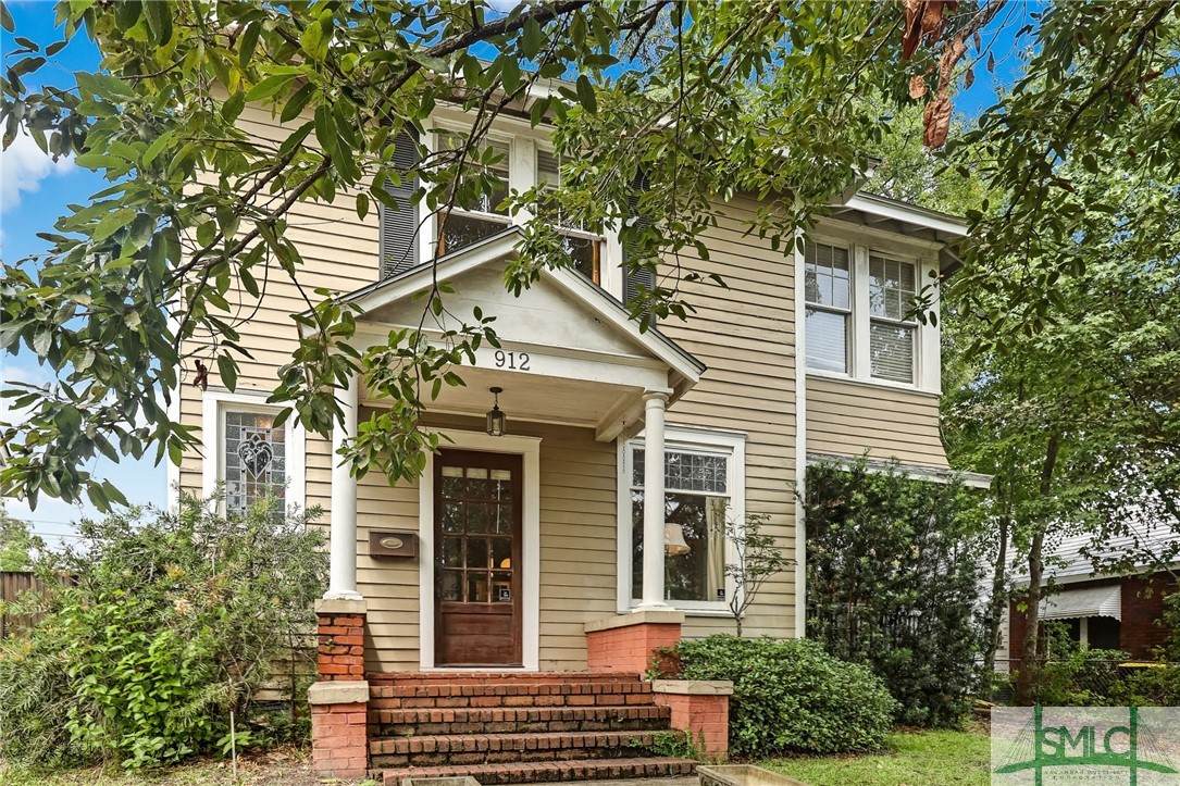 912 40th Street - Photo 1