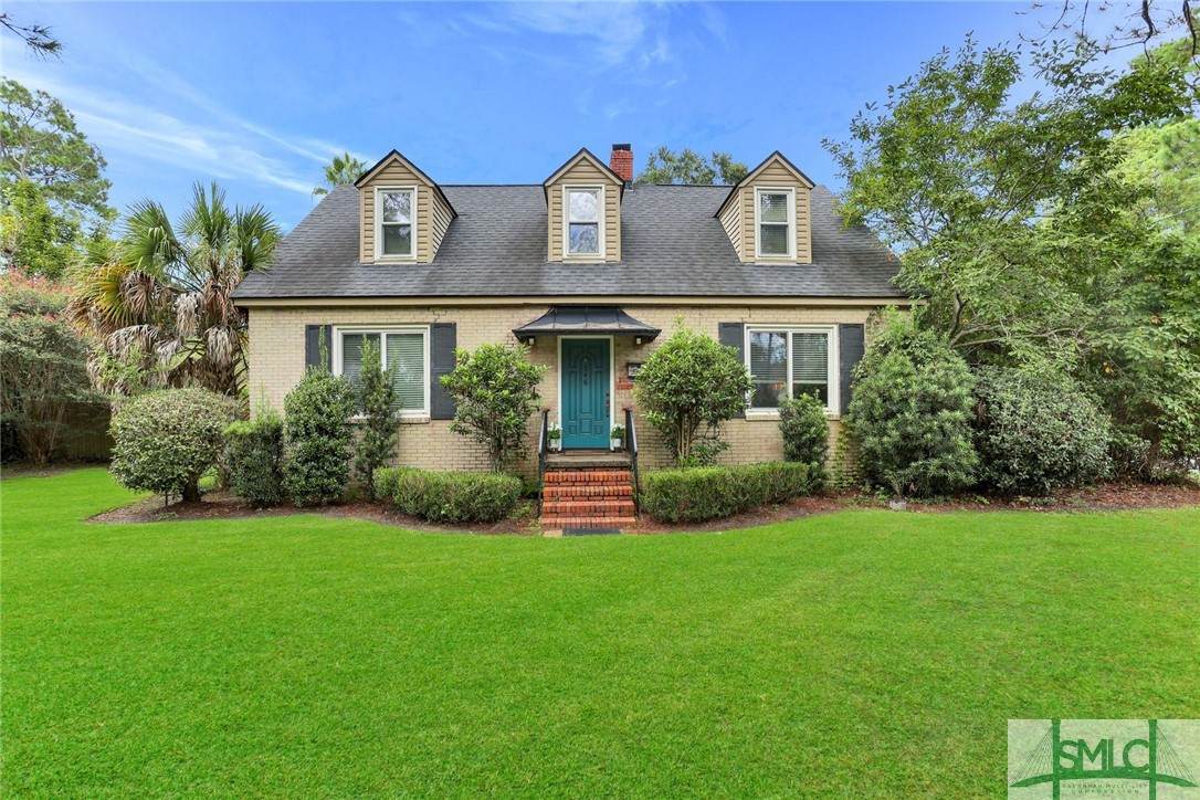 546 Columbus Drive - Photo 1