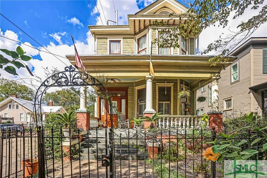 222 34th Street - Photo 1