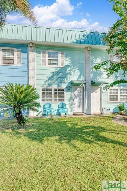 1608 Jones Avenue - Photo 1