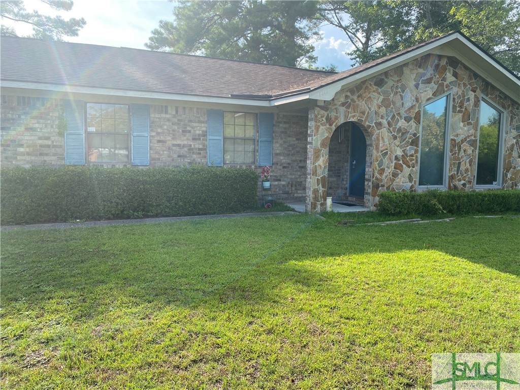 1111 Chestnut Lane - Photo 1