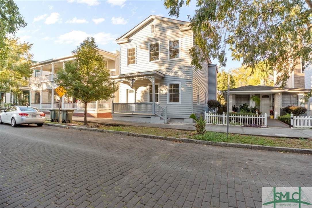 318 Waldburg Street - Photo 1