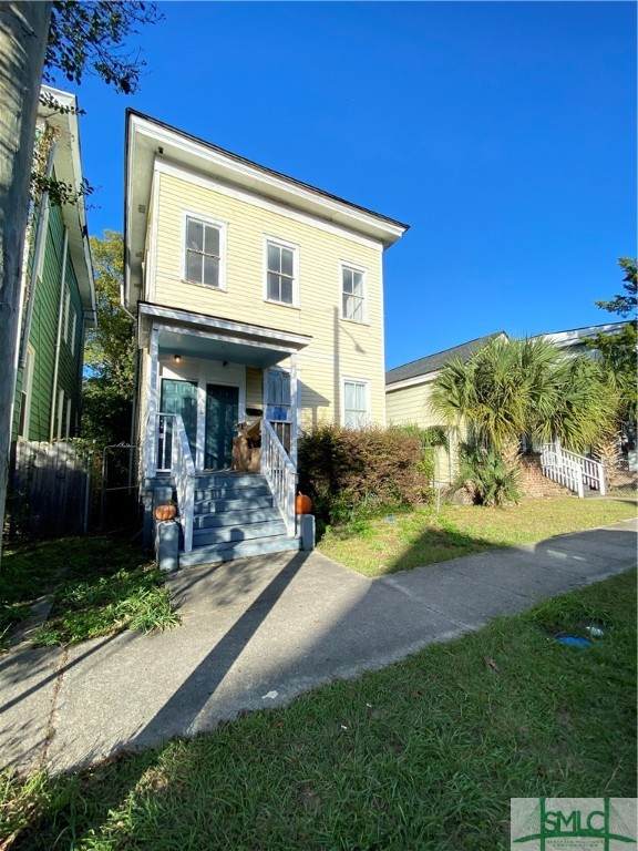 516 38th Street - Photo 1