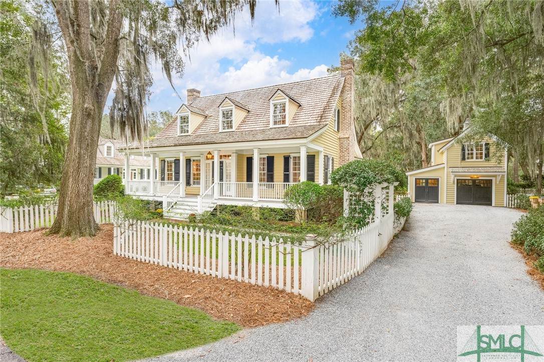 52 Magnolia Lane - Photo 1