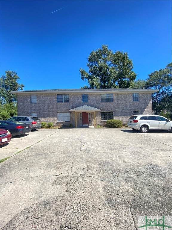 122 Woodhouse Lane - Photo 1