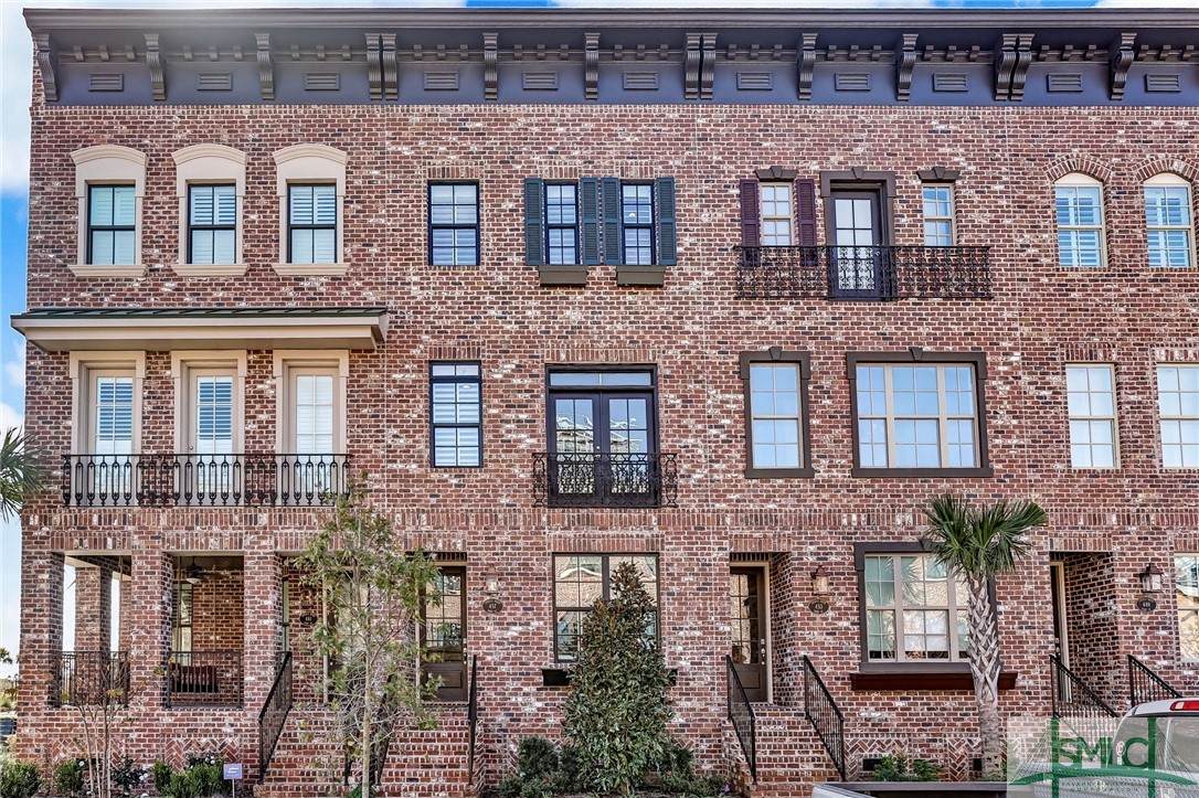457 Port Street - Photo 1