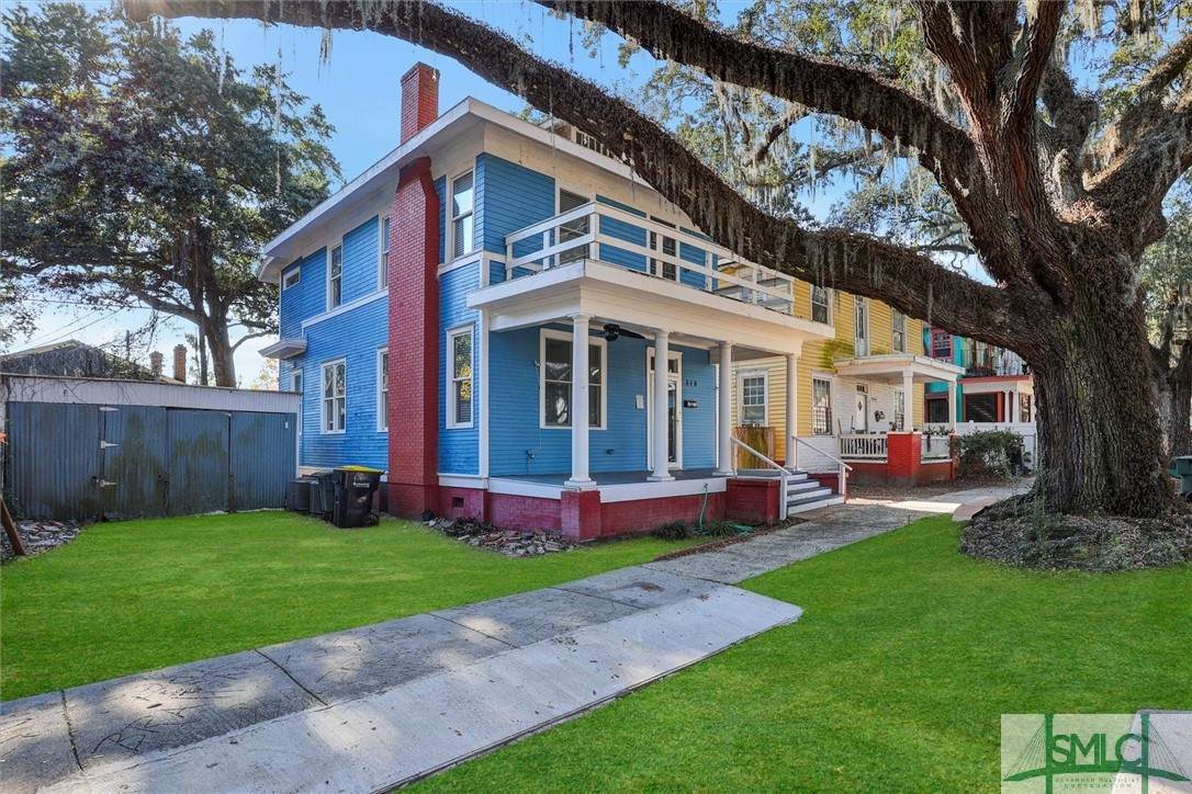 519 37th Street - Photo 1