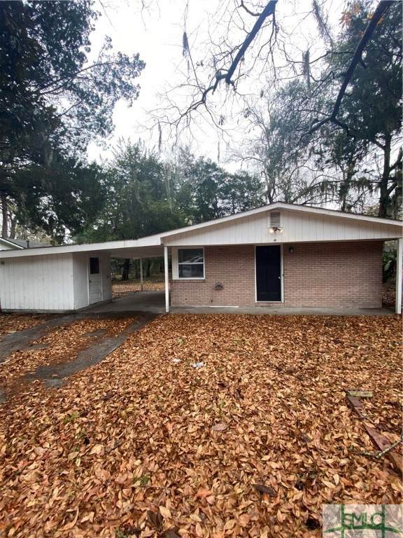 8614 Laberta Boulevard - Photo 1
