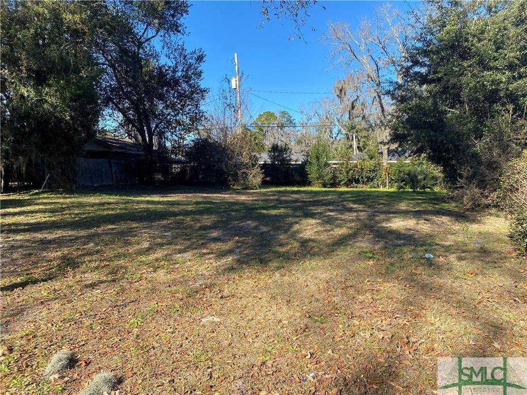 2116 Brentwood Drive - Photo 1