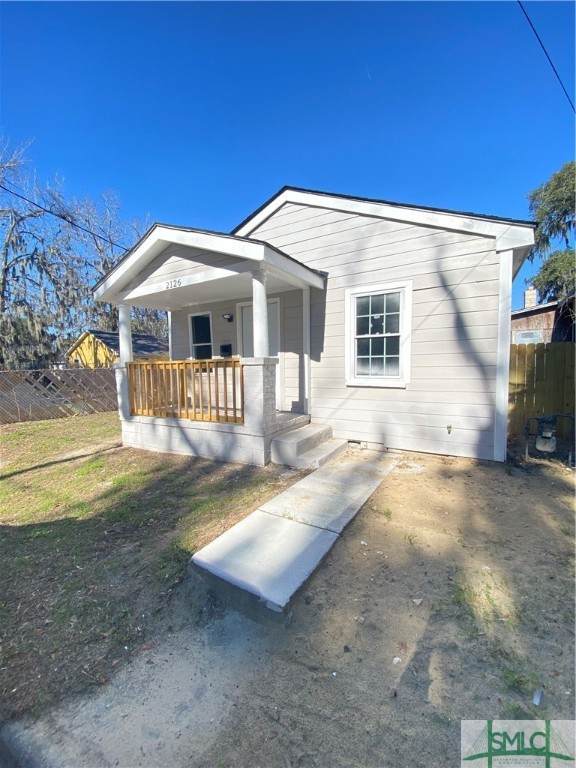 2126 California Avenue - Photo 1
