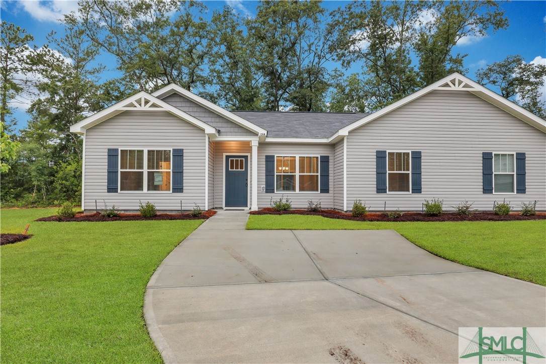 122 Smithfield Drive - Photo 1
