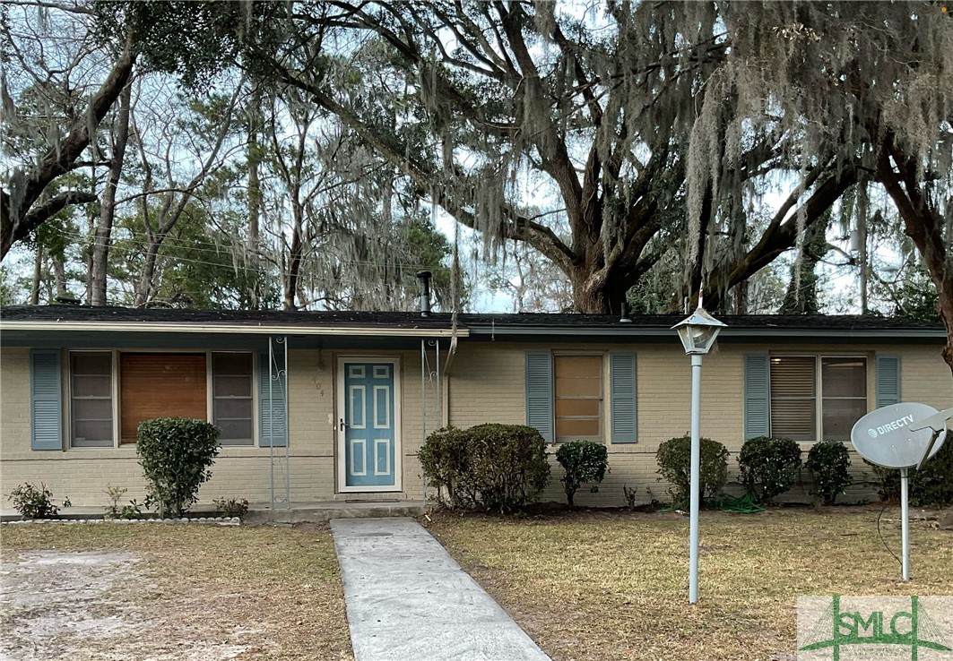 404 Delores Drive - Photo 1