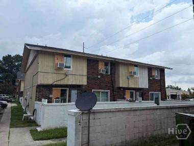 8 Lewis Drive - Photo 1