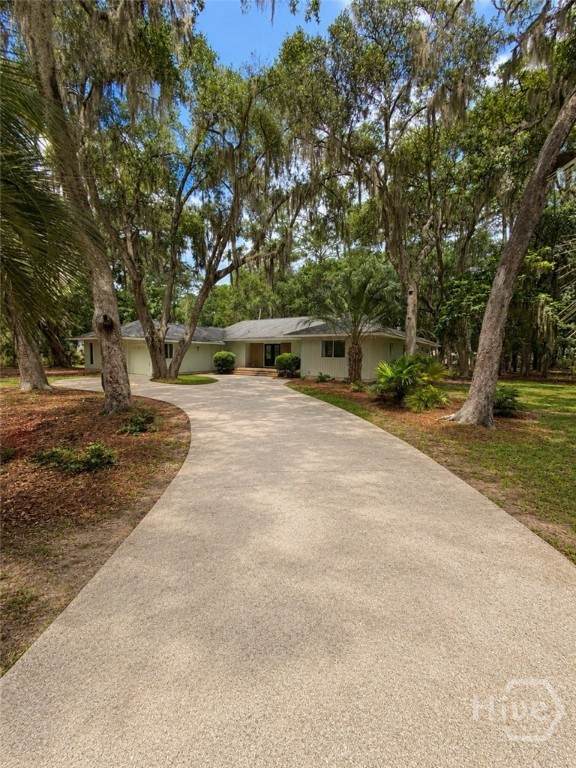 2 Abbott Lane - Photo 1