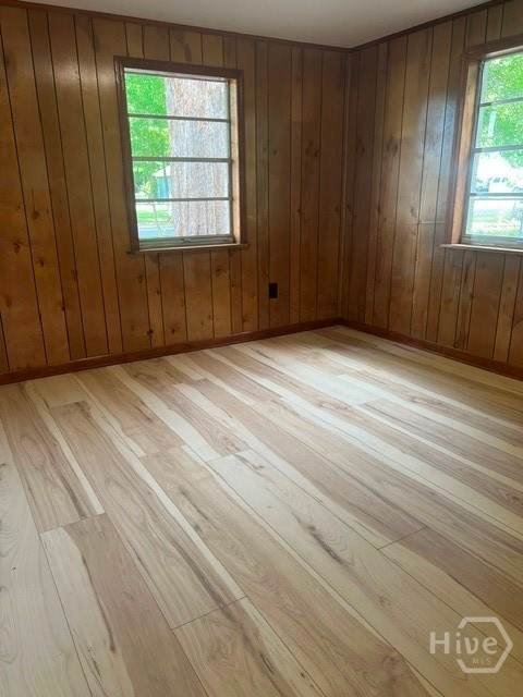 https://bt-photos.global.ssl.fastly.net/savannah/orig_boomver_1_30407a4cacaada12004957cd6dc344bc-2.jpg