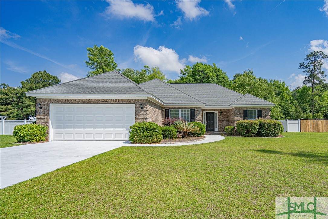 102 Pembroke Place - Photo 1
