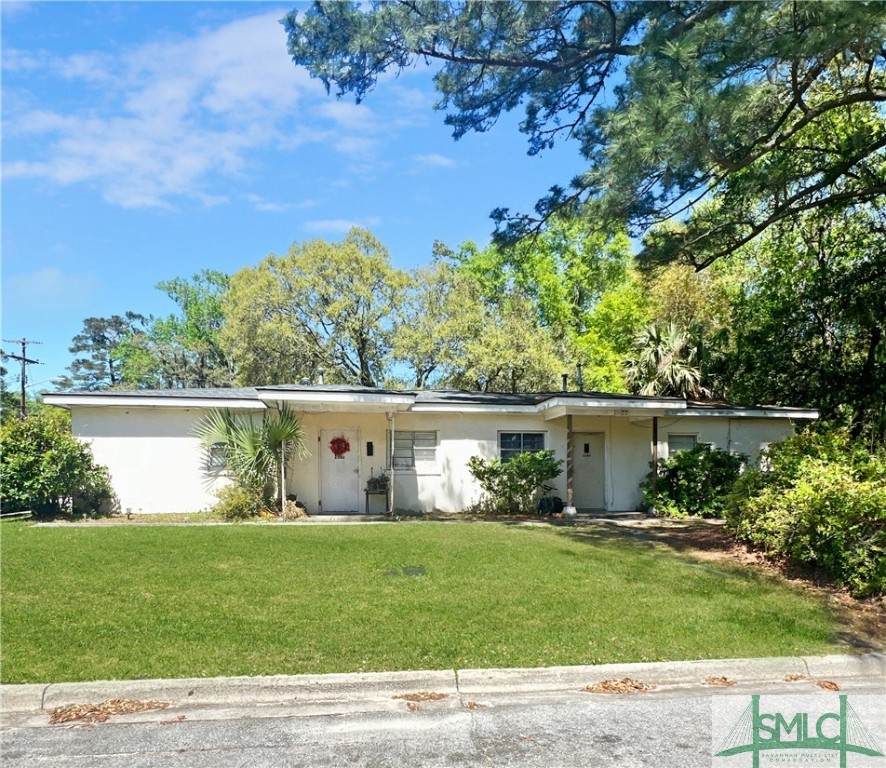 2302/2304 Alaska Street - Photo 1