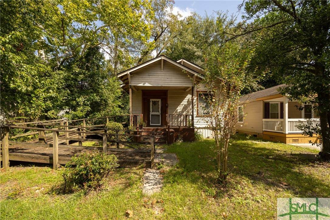 712 34th Street - Photo 1