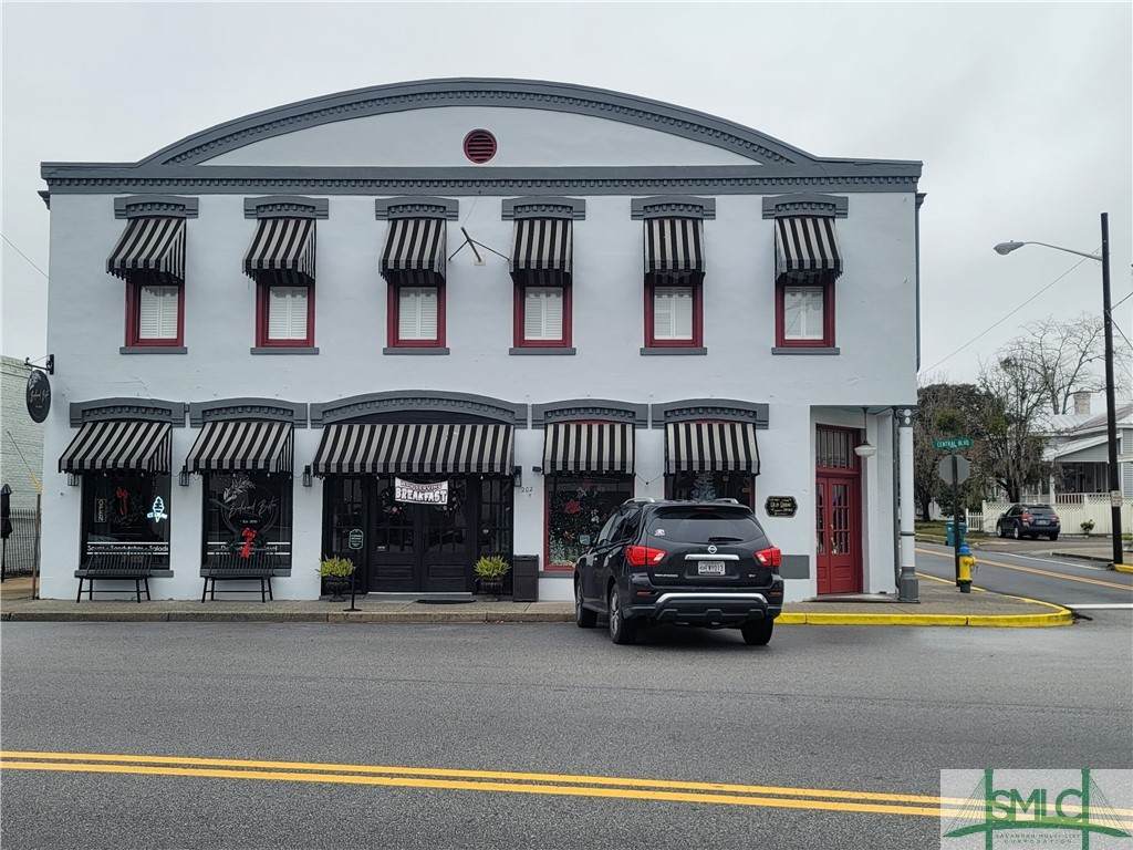107 Lynn Bonds Street - Photo 1