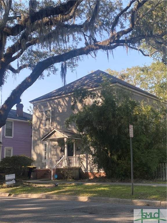 638 37th Street - Photo 1