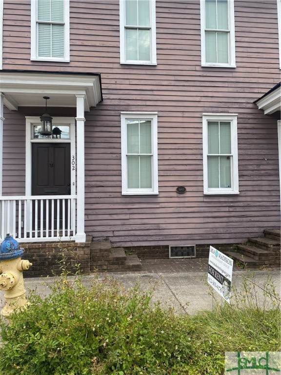 302 33rd Street - Photo 1