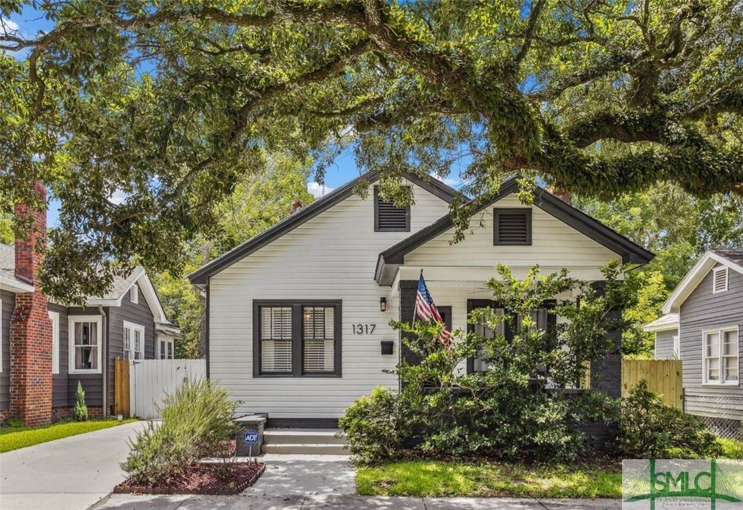 1317 41st Street - Photo 1