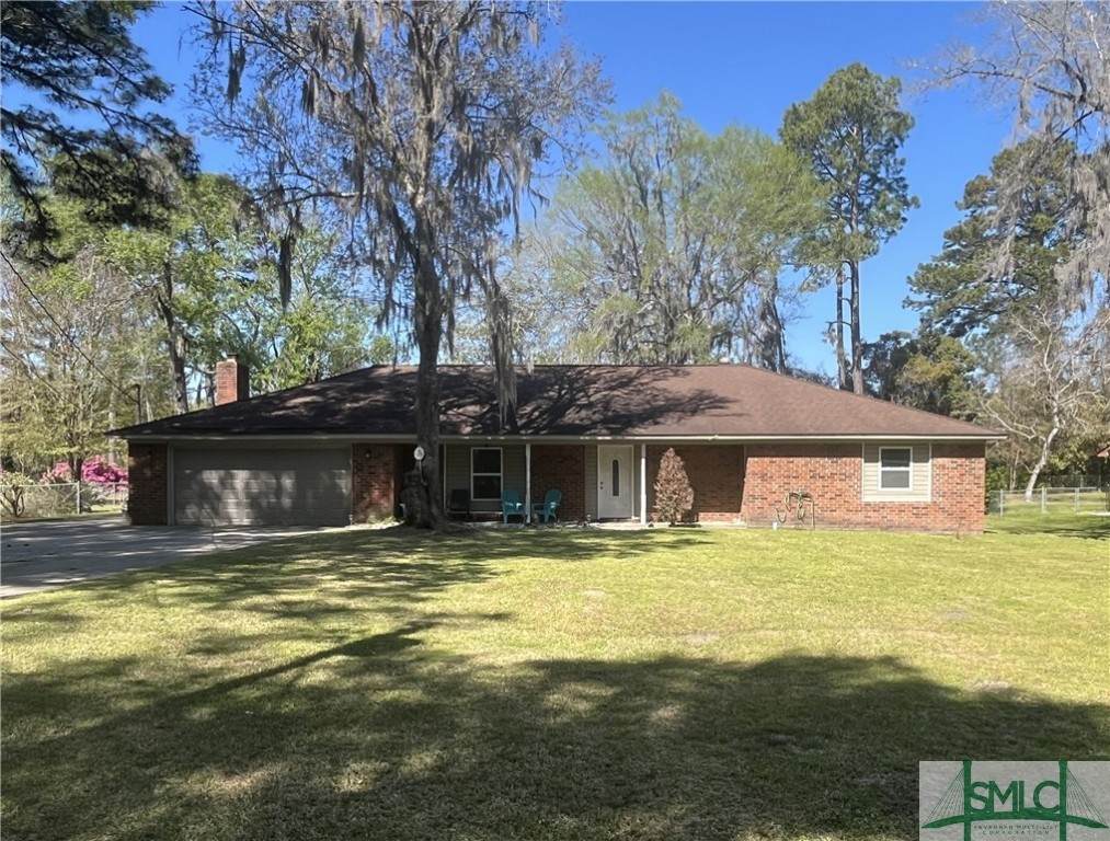411 Woodland Drive - Photo 1