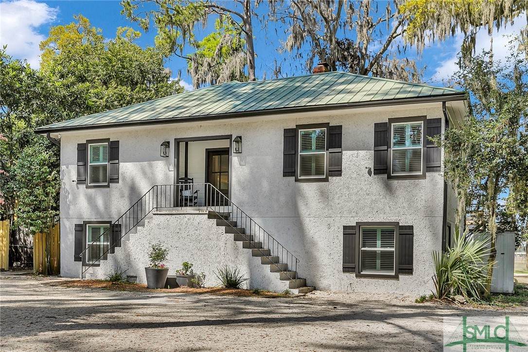 532 Dancy Avenue - Photo 1