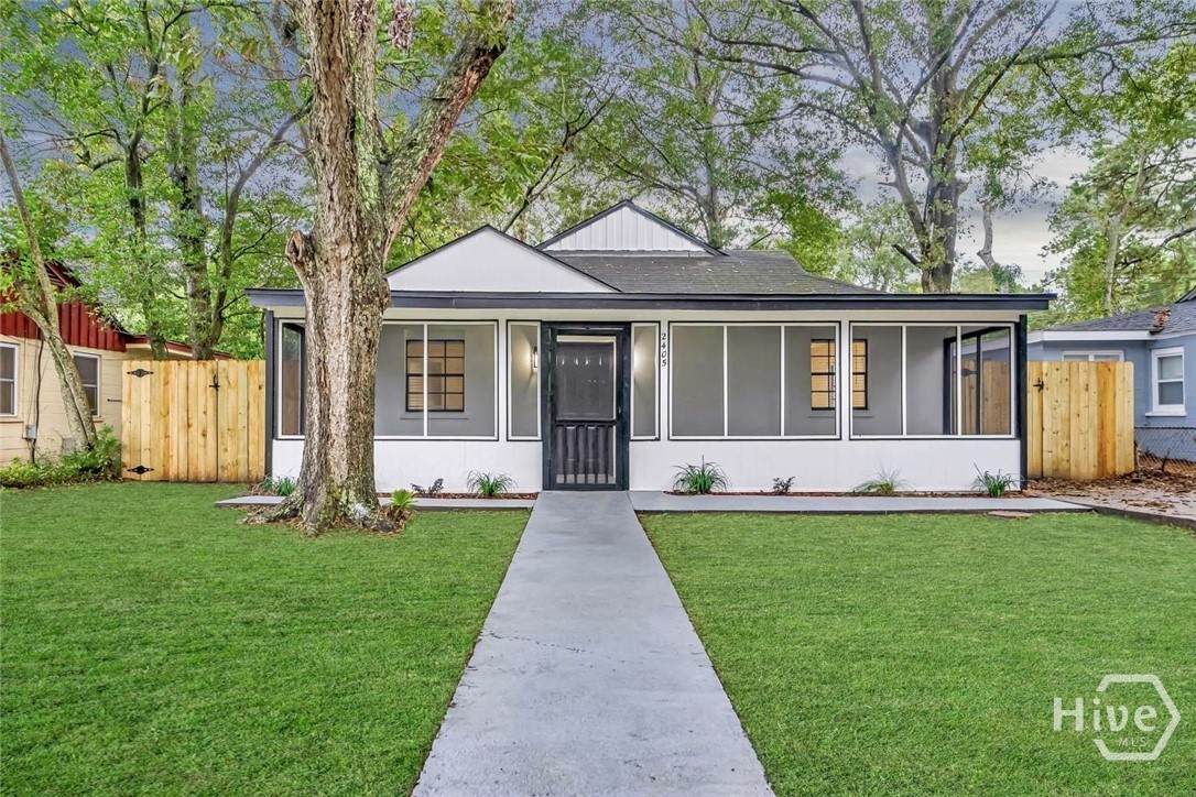 2405 New York Avenue - Photo 1