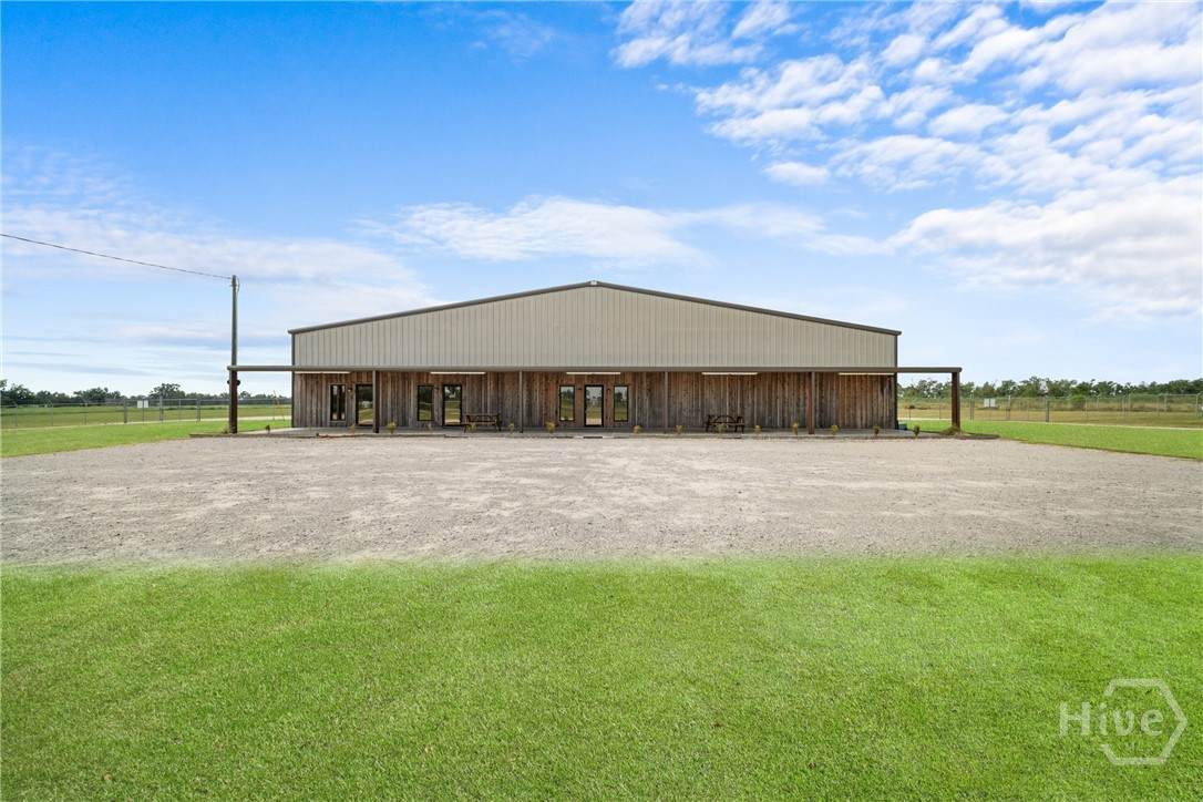 101 Old Dairy Rd, Ailey, GA 30410