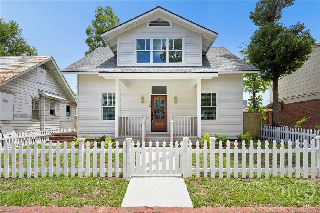 104 41st Street - Photo 1