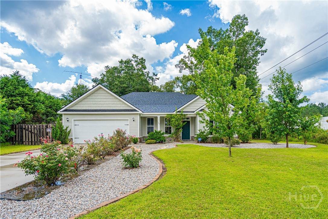 100 Drake Landing Drive - Photo 1