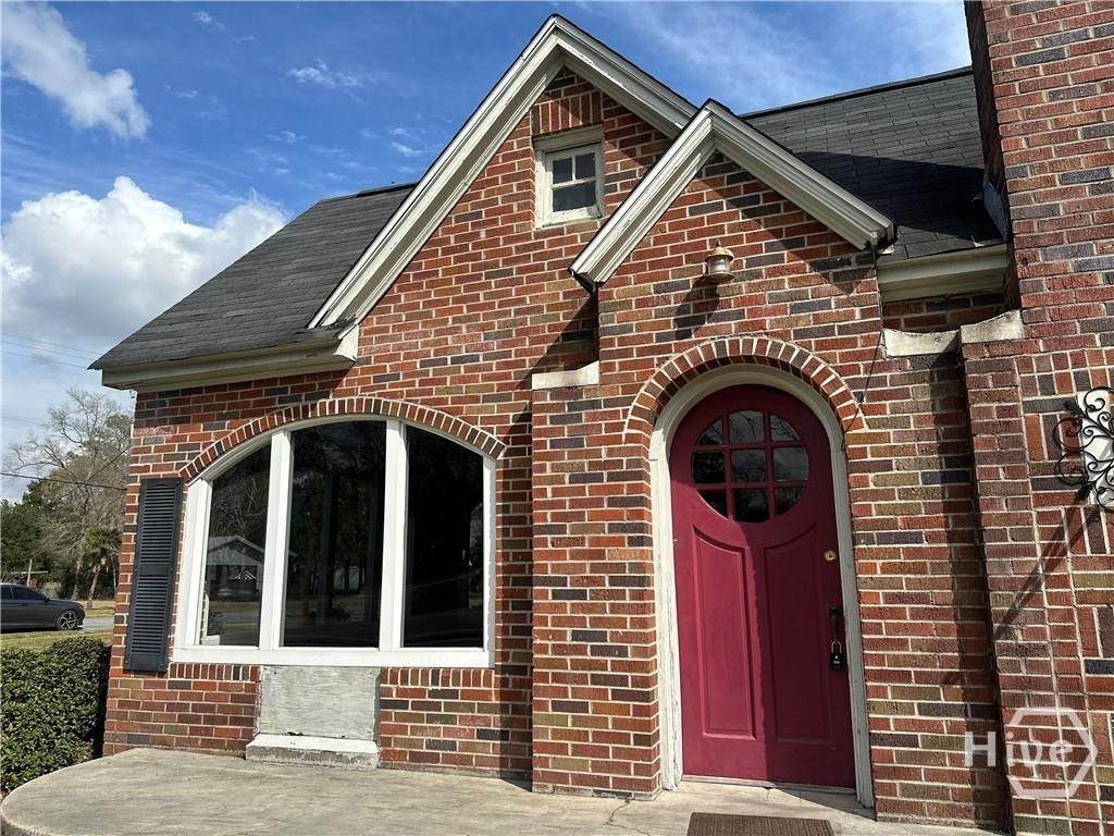 108 College Street - Photo 1