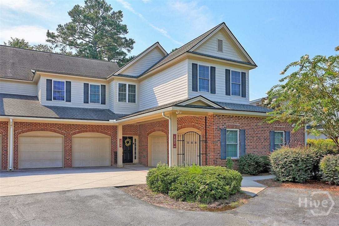104 Woodside Crossing - Photo 1