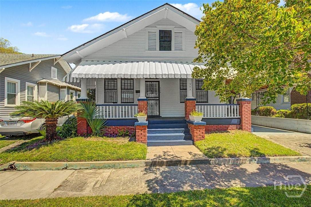 804 36th Street - Photo 1