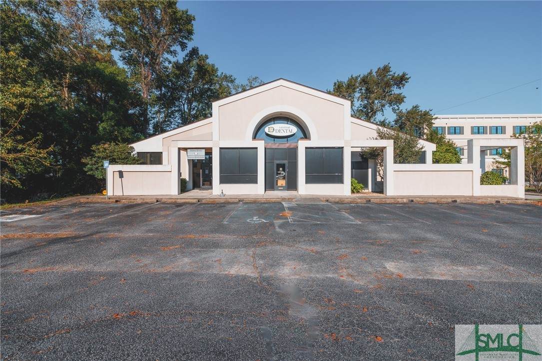 815 68th Street - Photo 1