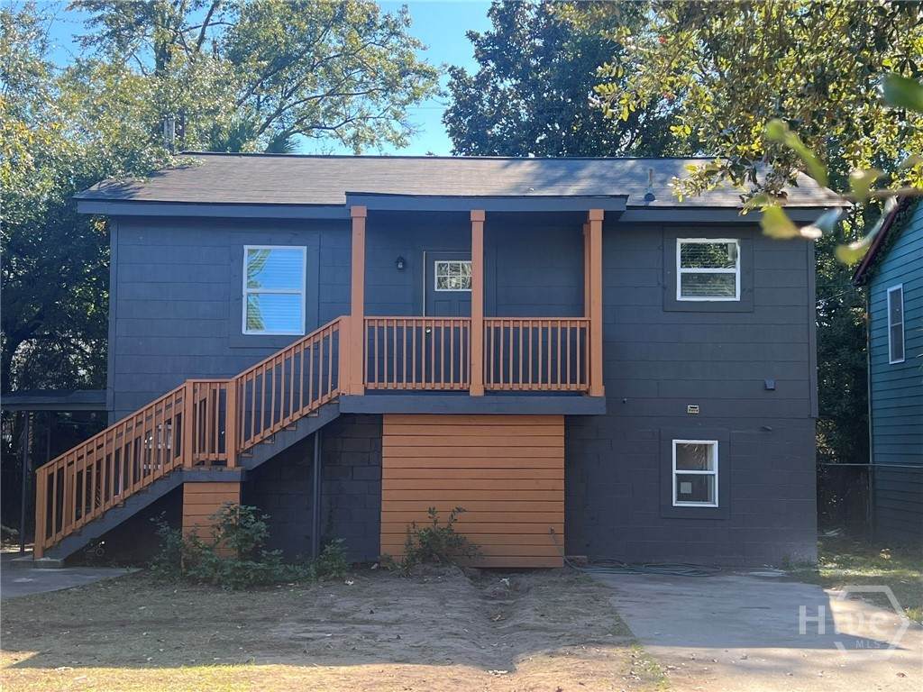 13 52nd Street - Photo 1