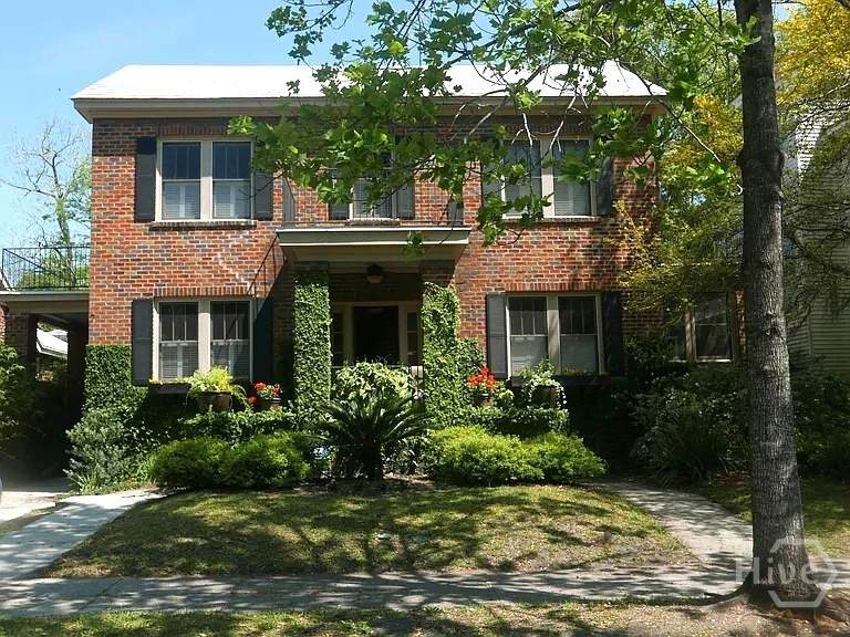 18 45th Street - Photo 1