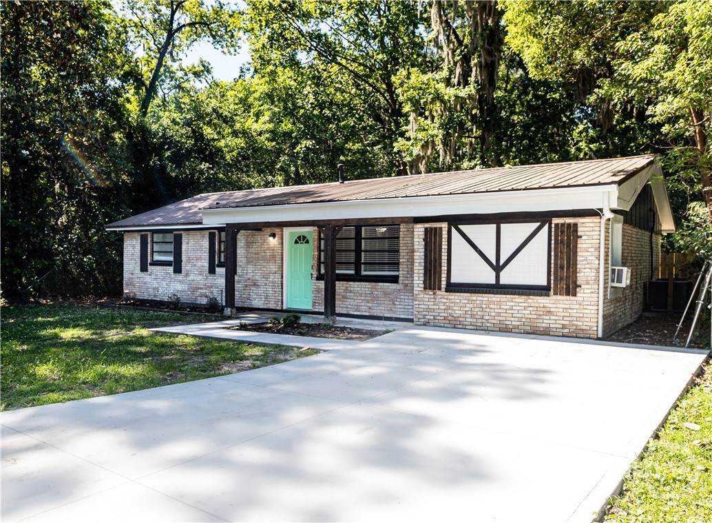 217 Wesley Street - Photo 1